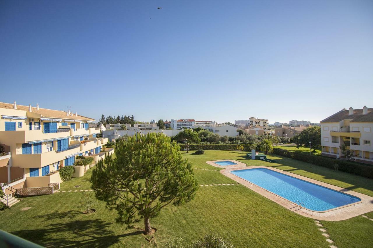 Clair Apartment Quarteira Esterno foto
